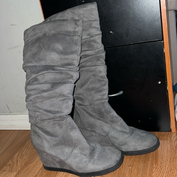 Ladies women’s flat winter boot qupid size 9 - Picture 2 of 6